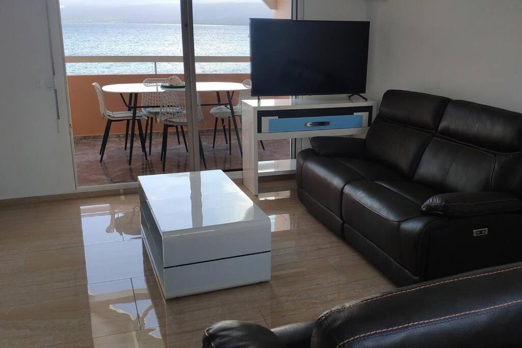 Appart. T2 De Luxe +Jacuzzi, Vue Mer Et Cote Plage لو جوسيير المظهر الخارجي الصورة